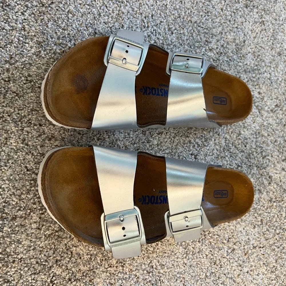 Birkenstock Women's Silver Sandals - Picture 2 of 5